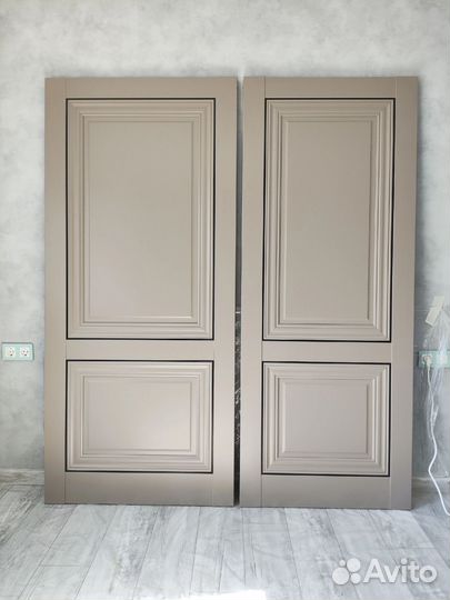 Двери под эмаль серого цвета в наличии