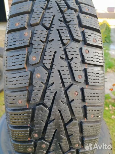 Contyre Arctic Ice 3 215/65 R16