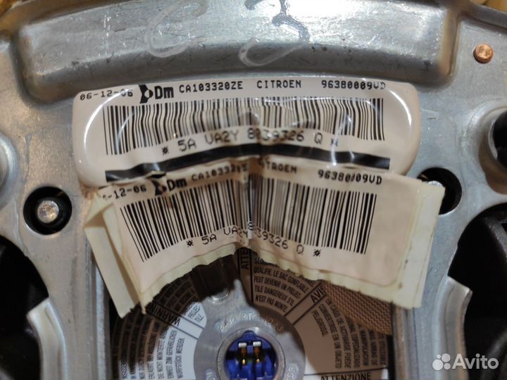 Подушка безопасности в руль Citroen C3