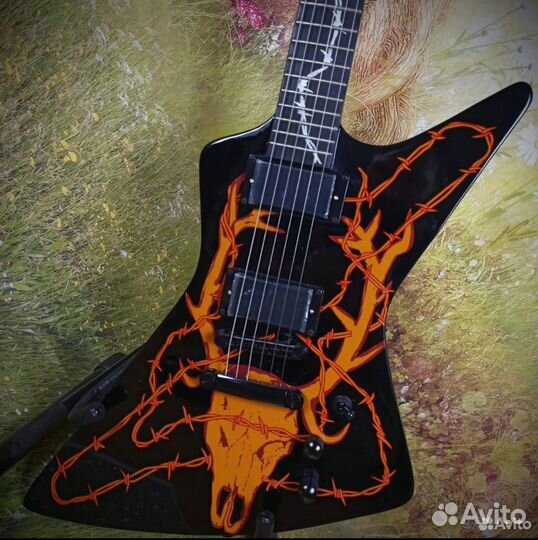 ESP Explorer Custom MX-250 James Hetfield Copy