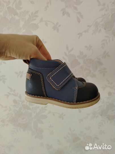 Ботинки детские