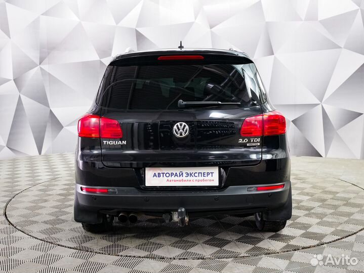 Volkswagen Tiguan 2.0 AT, 2012, 260 349 км