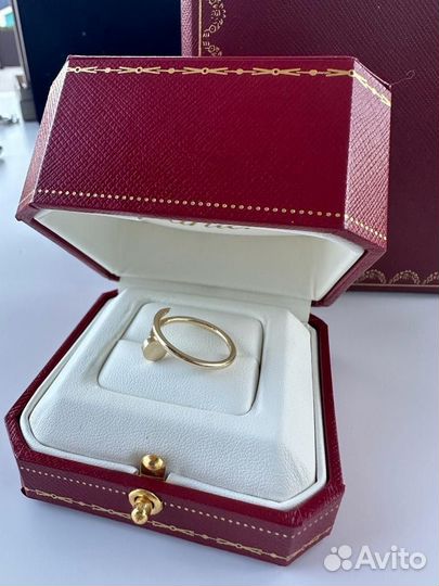 Золотое кольцо cartier гвоздь