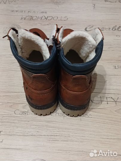 Ботинки Mustang