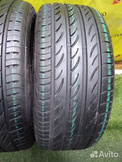 Pirelli P Zero Nero 215/40 R18 89W