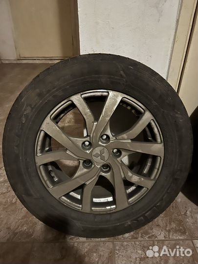 Комплект шин и дисков r16 на Mitsubishi ASX
