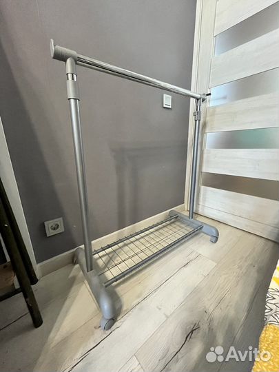 Вешалина для одежды