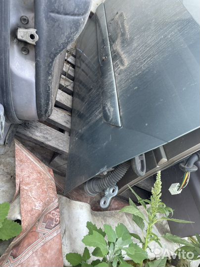 Дверь передняя правая Форд фокус 1