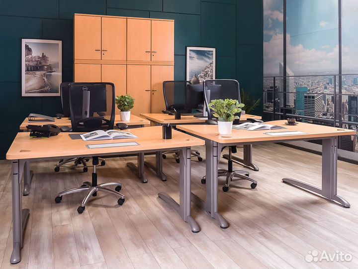 Компьютерный стол Steelcase Франция