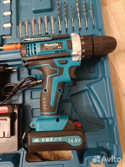 Шуруповёрт Makita 14.4 новый с набором