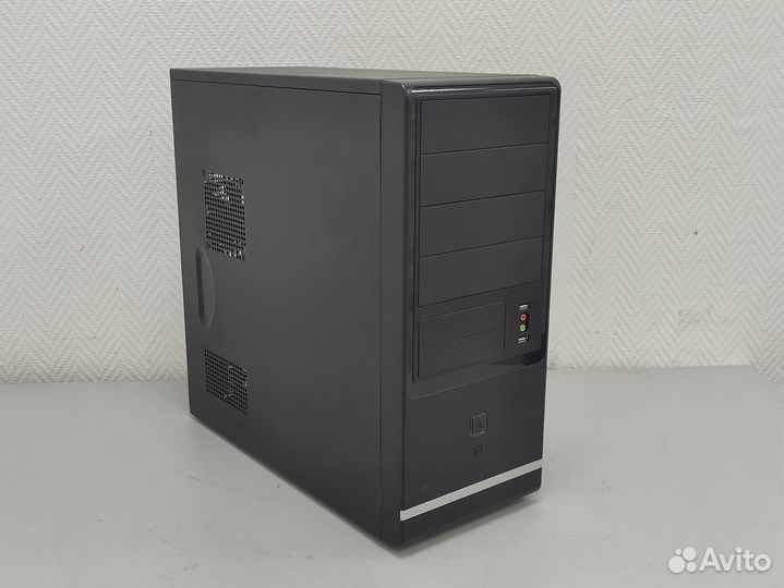 Сб Core i3-4150/8Gb/SSD 120Gb+HDD 500Gb/RX 470