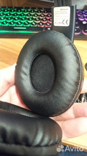 Bluetooth-гарнитура Defender FreeMotion B552