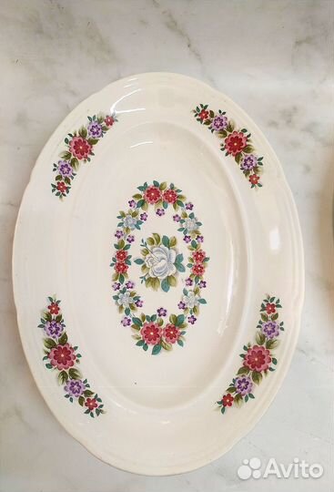 Блюдо большое овальное