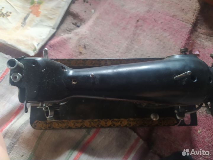 Швейная машинка