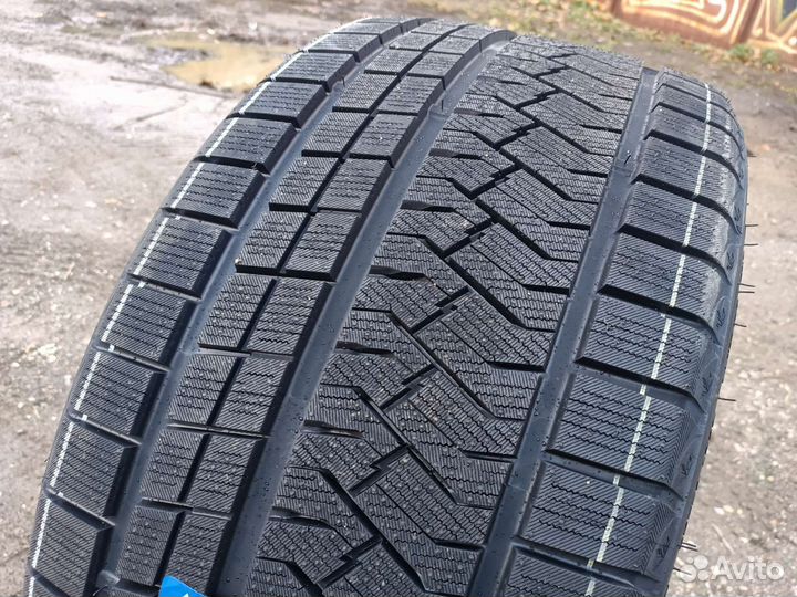 Triangle PL02 275/35 R19 100W