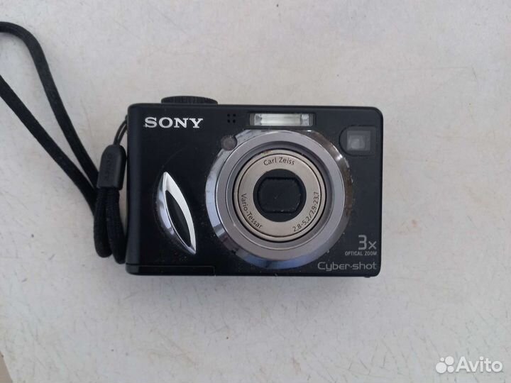 Фотоаппарат Sony Cyber Shot W17 на разбор