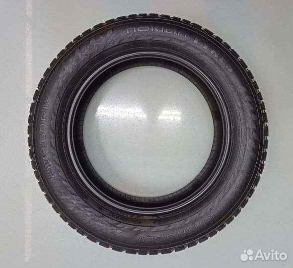 Nokian Tyres Hakkapeliitta 9 SUV 225/60 R17