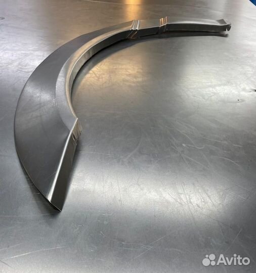 Арка задняя Mercedes W 220 S 350 4 пок. седан