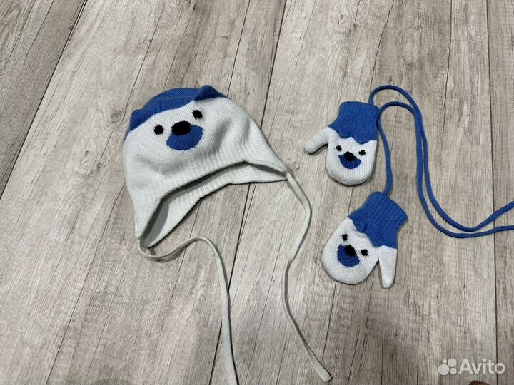 Комплект шапка и варежки