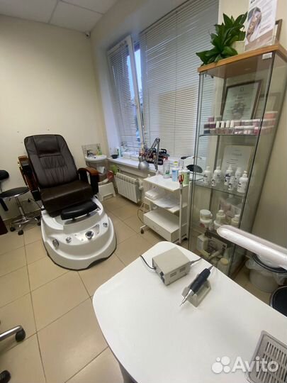 Мастер маникюра/педикюра