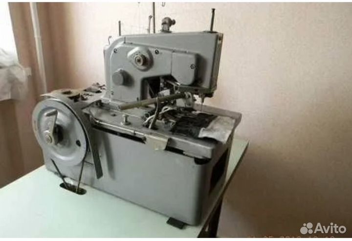 Петельная Minerva Overlok Jaki даухигольная