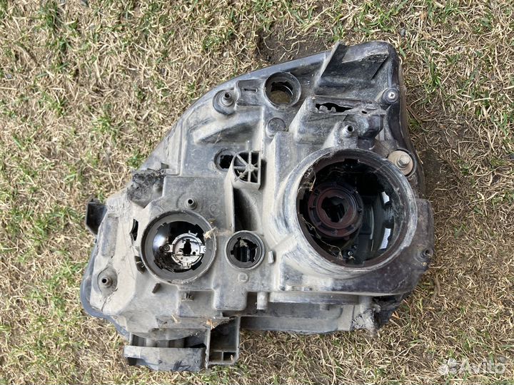 Фара правая x-trail t31