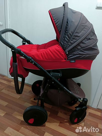 Коляска zippy tutis 3 в 1