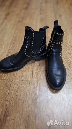 Полусапоги женские 39 размер