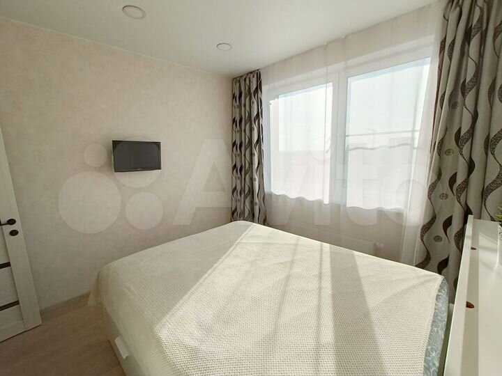 2-к. квартира, 64,5 м², 13/16 эт.