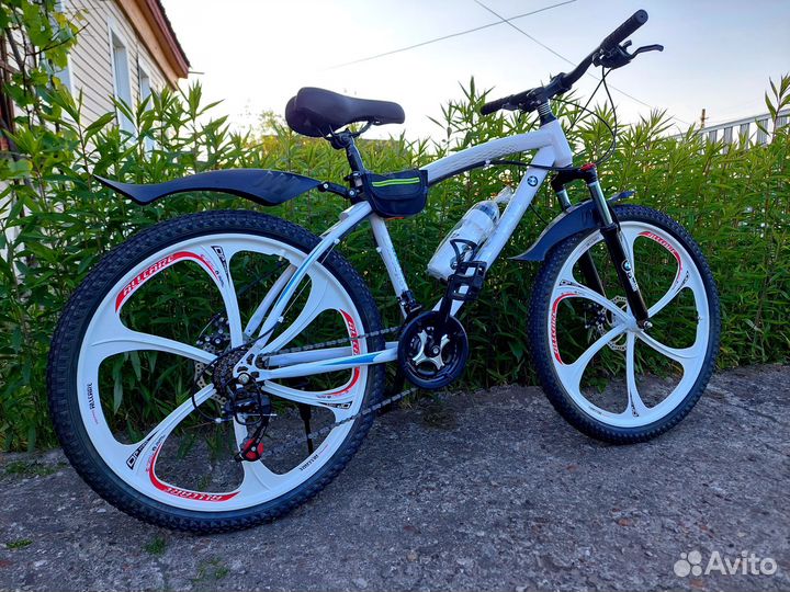 Велосипед новый BMW