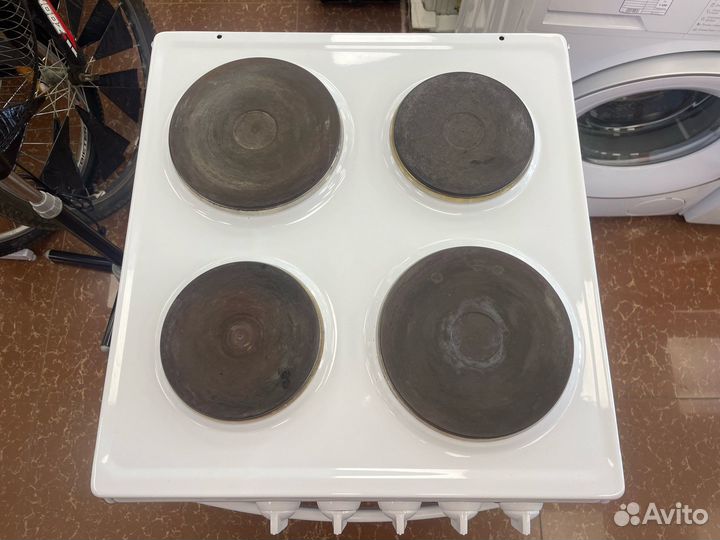 Электрическая плита Лада 14027(Сенной)