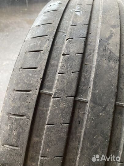 Michelin Pilot Super Sport 245/35 R20