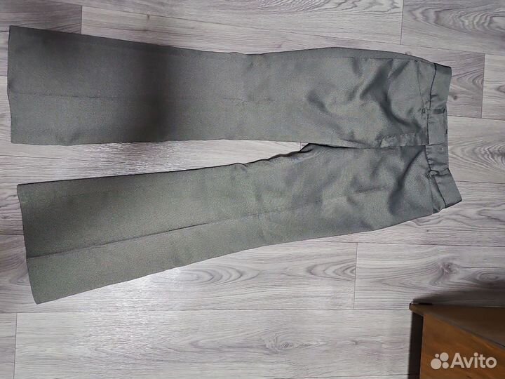 Брючный костюм женский