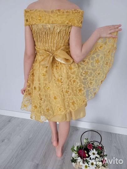 Платье для девочки 140