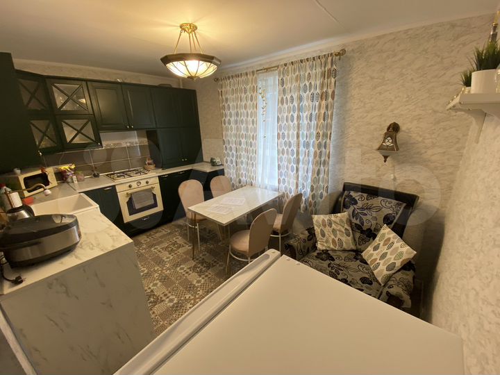 1-к. квартира, 52 м², 1/5 эт.