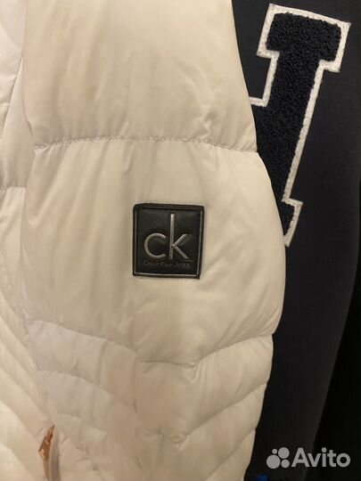 Пуховик женский