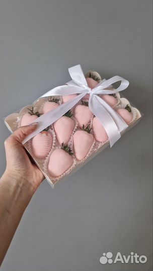 Подарок клубника в бельгийском шоколаде