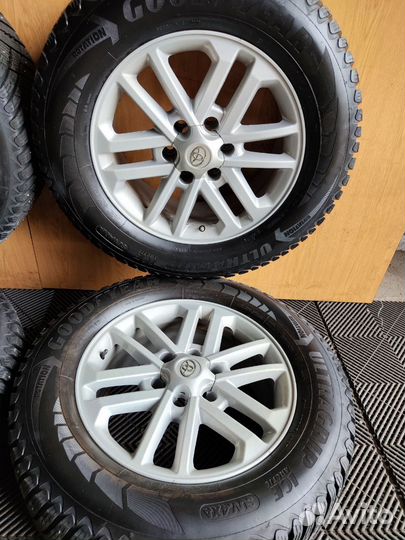 Колеса в сборе Toyota Land Cruiser Prado 265/60R18