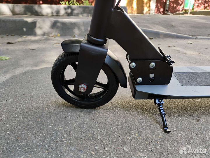 Электросамокат hiper Slim VX560