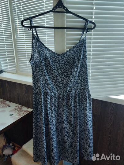 Платье женское размер 48 L