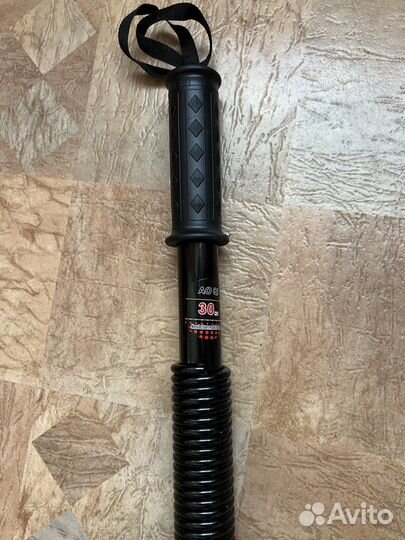 Тренажер пружинный для рук 30 кг