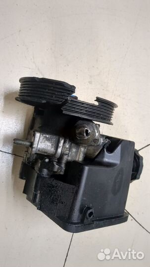 Гур Mercedes C W204, 2008