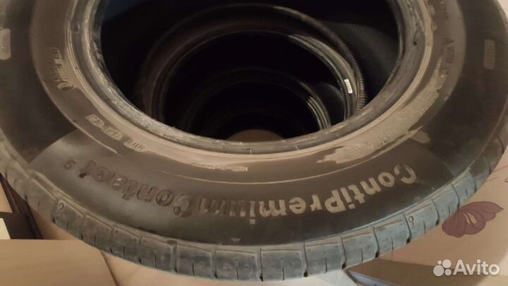 Continental ContiPremiumContact 5 225/60 R17 99V