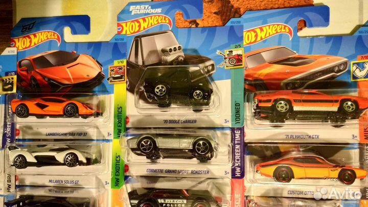 Hot Wheels коллекционные модели машинки запак мейн
