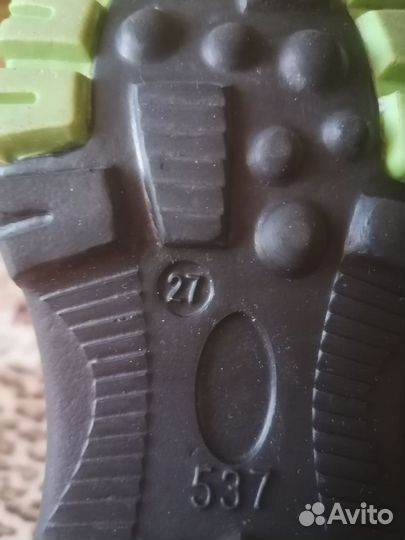 Продам детские ботиночки