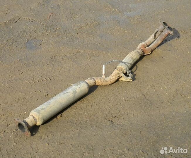 Приемная труба Mitsubishi Carisma