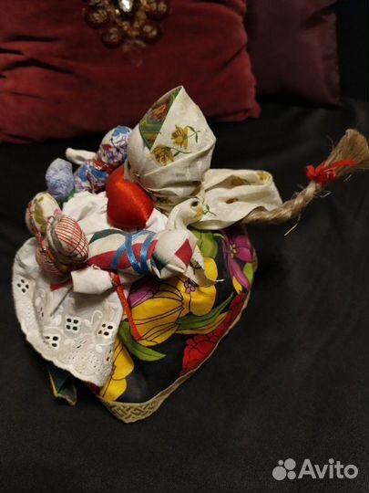 Куколка-оберег Матушка с детками