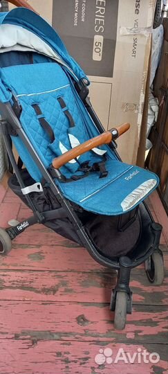 Прогулочная коляска чемодан