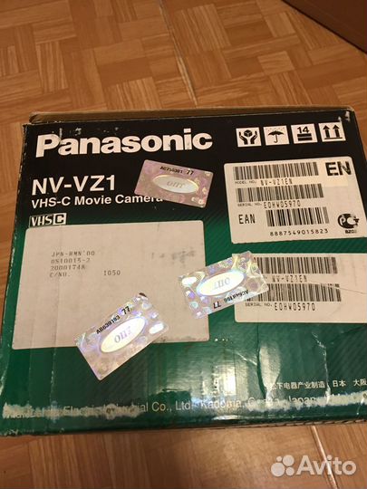 Видеокамера Panasonic NV-VZ1