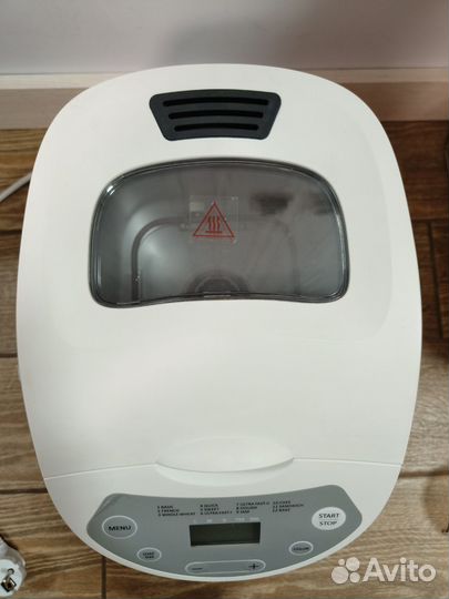 Хлебопечка Gorenje BM910W